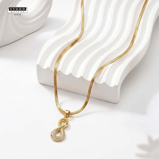 Revival Venom Loop Pendant - 24K Gold Plated